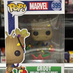 Funko Pop! Marvel Comics - Groot with Lights & Ornaments #399