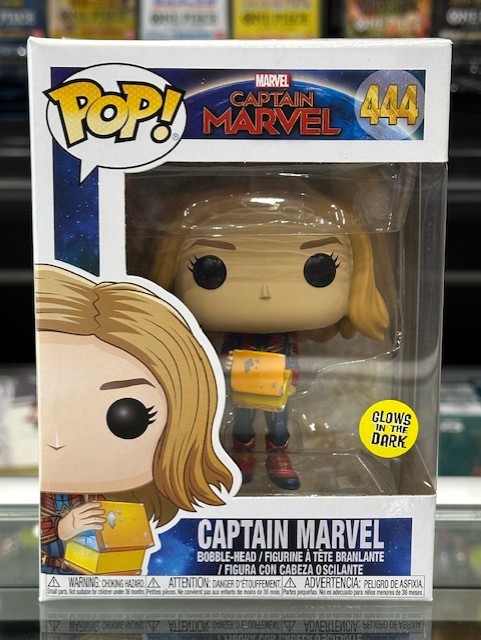 Funko Pop! Captain Marvel - Captain Marvel Glows In The Dark #444